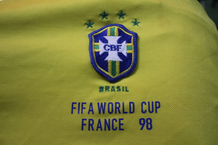 Brazil Jersey Season 1998 World Cup Medium #9 RONALDO - Image 10