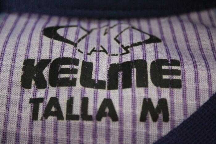 Real Valladolid Jersey Season 2000-2001 Medium #11 BLANCO - Image 6