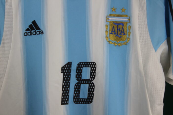 Argentina Jersey Season 2004-2005 Medium #18 MESSI - Image 4