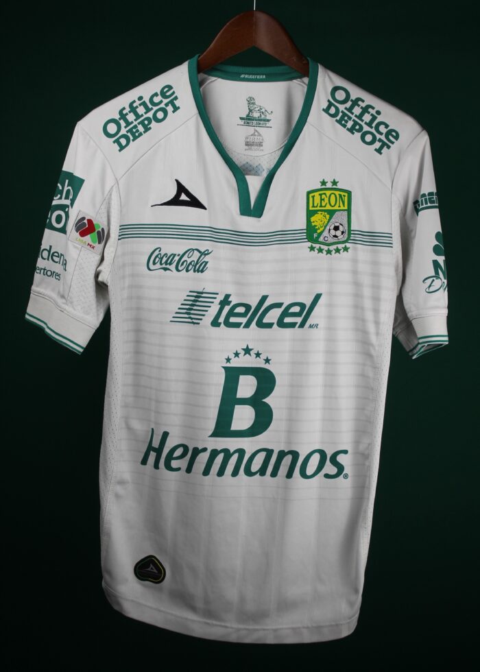 Club León Jersey Season 2015-2016 Medium #17 M. BOSELLI - Image 2